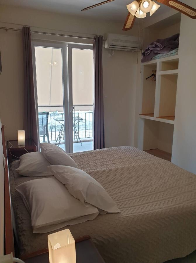Ballas Apartments Ajía Effimía Kültér fotó